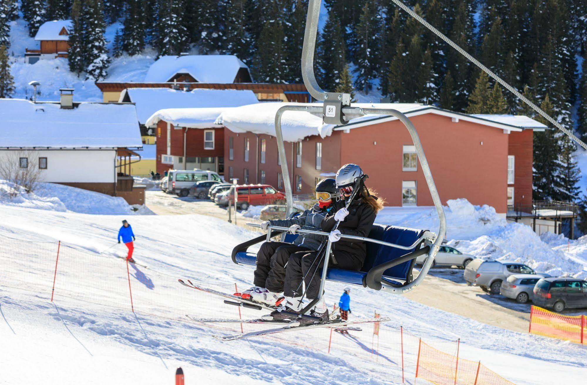 JUFA Hotel Planneralm Esterno foto